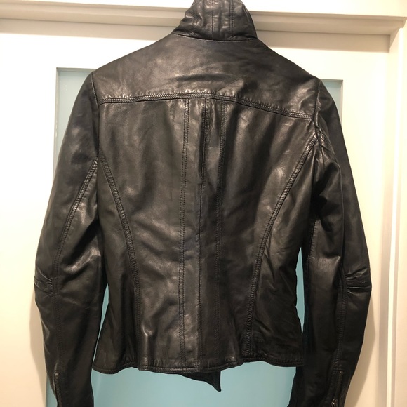 Danier Leather Jacket - Picture 7 of 12